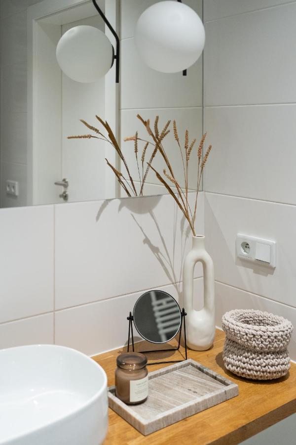 Unique & Modern Apartment Zablocie Krakow Exterior photo
